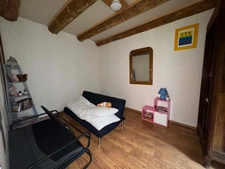 Maison avec jardin et dépendances dans un hameau - LA FAURIE 05