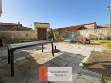 Maison de ville rénovée – 180 m²  VILLIERS COUTURE (17)