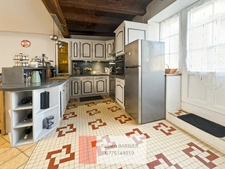  Maison de ville rénovée – 180 m²  VILLIERS COUTURE (17)