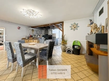  Maison de ville rénovée – 180 m²  VILLIERS COUTURE (17)