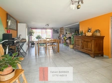 Maison à vendre - 4 chambres - 137 m²  SAINT SAVIOL (86)