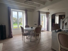  Maison de campagne rénovée- 171 m² – 7 pièces  VILLEFOLLET (79)
