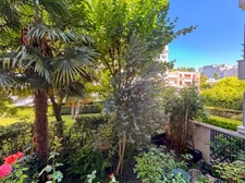 For sale, Suresnes, 3 rooms with 2 balconies, parking and cellar 