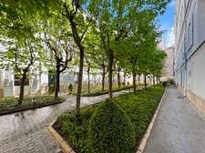 Paris 8th arrondissement – Étoile / Champs-Élysées Duplex apartment, loft style – 90 m² – Ground floor