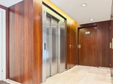 For sale, Suresnes, 3 rooms with 2 balconies, parking and cellar 