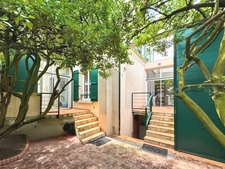 A vendre Colombes maison 6 pièces avec jardin 