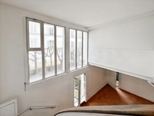 Paris 8ᵉ – Étoile / Champs-Élysées Appartement en duplex, esprit loft – 90 m² – Rez-de-chaussée