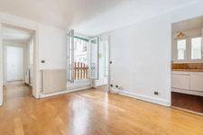 Appartement à vendre 3 pièces PARIS 18EME ARRONDISSEMENT (75)