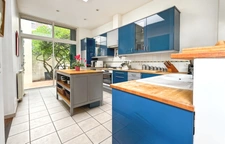 A vendre Colombes maison 6 pièces avec jardin 