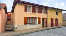Belle maison de caractère  -   AIGUEPERSE (69)