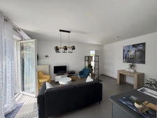 COUP DE COEUR - T3 DUPLEX AVEC JARDIN -  TRAM D A PIED
