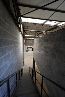 LOCAL D'ACTIVITE 577 M² – CAEN NORD  – FRAIS DE NOTAIRE RÉDUITS - RÉHABILITATION PREMIUM 