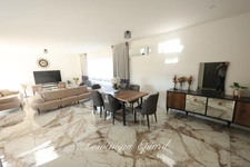 NOUAILLÉ-MAUPERTUIS – VILLA RÉCENTE DE PLAIN-PIED DPE A– 145 M² – 4 CHAMBRES – BELLES PRESTATIONS