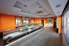 À louer – Local commercial prêt à exploiter, au cœur du plus grand marché de Poitiers