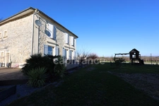 FOR SALE Domaine Viticole Cru Bourgeois Médoc Exceptional view