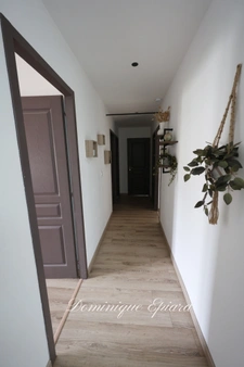 Maison habitable de suite, belles prestatations, école et voie verte à pied Nouaillé Maupertuis