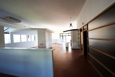 Local commercial de 250 m² avec grande visibilité zone commerciale N°1 – Chasseneuil-du-Poitou (86360)