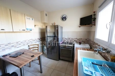Boulangerie-Pâtisserie N°1- CA 600 000 € – fermée dimanche et lundi et 5 semaines/an - appartement 85M2/jardin