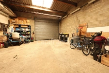 Achetez un bien, générez plusieurs revenus: Maison + Garages + Terrain + boutique + Opportunité station TotalEnergies