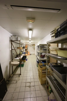 À vendre – Local commercial au cœur du plus grand marché de Poitiers