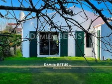 Maison à vendre 3 pièces  L'ILE D'YEU (85) PORT-JOINVILLE, au calme, avec jardin.