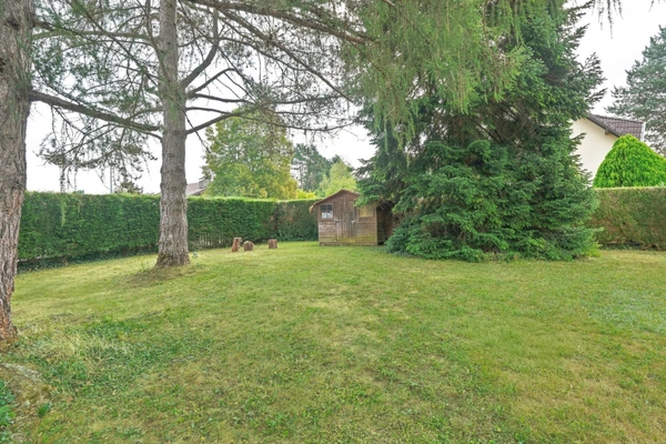 Maison à vendre 7 pièces SAINT GENIS POUILLY (01)