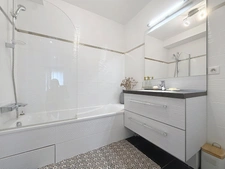Appartement à vendre 4 pièces SEGNY (01)