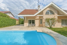 Maison à vendre 7 pièces ORNEX (01)