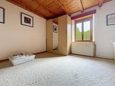 Maison à vendre 5 pièces CESSY (01)
