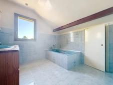 House for sale, 6 rooms, SAINT GENIS POUILLY (01)