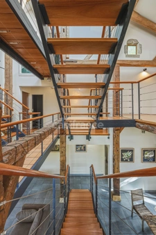 Maison à vendre 8 pièces SAINT GENIS POUILLY (01)