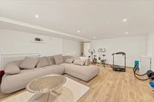Maison à vendre 7 pièces PREVESSIN MOENS (01)