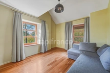 Maison à vendre 8 pièces SAINT GENIS POUILLY (01)