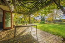 Maison à vendre 8 pièces SAINT GENIS POUILLY (01)