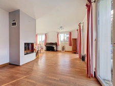 Maison à vendre 8 pièces SAINT GENIS POUILLY (01)