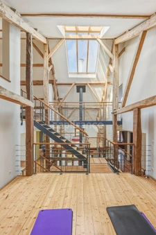 Maison à vendre 8 pièces SAINT GENIS POUILLY (01)