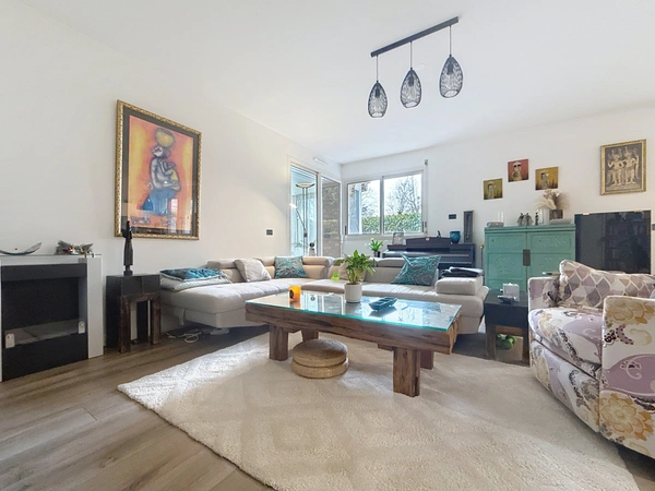 Appartement à vendre 5 pièces FERNEY VOLTAIRE (01)