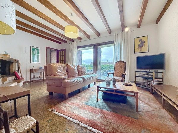 Maison à vendre 5 pièces CESSY (01)