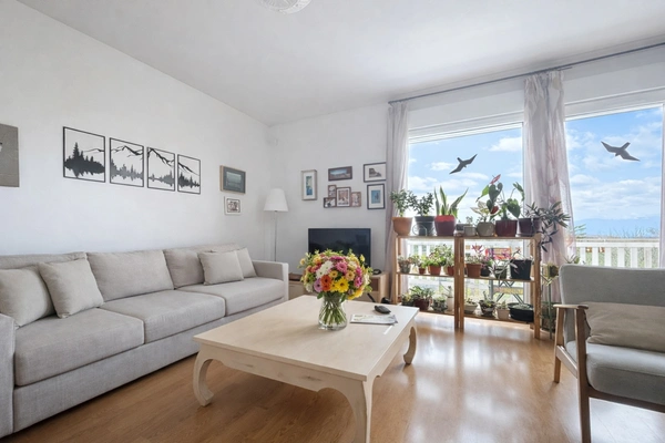 Maison à vendre 4 pièces THOIRY (01)