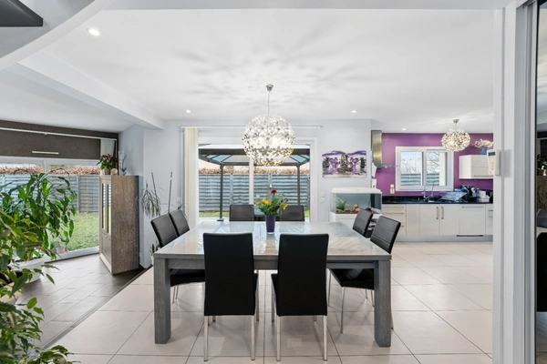 Maison à vendre 7 pièces SEGNY (01)