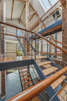 Maison à vendre 8 pièces SAINT GENIS POUILLY (01)