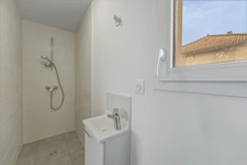 House for sale 6 rooms SAINT GENIS POUILLY (01)
