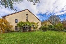 Maison à vendre 8 pièces SAINT GENIS POUILLY (01)