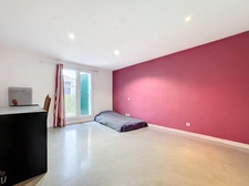 Maison à vendre 8 pièces SAINT GENIS POUILLY (01)