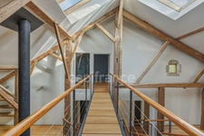 Maison à vendre 8 pièces SAINT GENIS POUILLY (01)