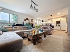 Appartement à vendre 5 pièces FERNEY VOLTAIRE (01)