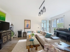 5-room apartment for sale in Ferney Voltaire (01)