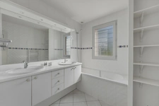 Maison à vendre 6 pièces PREVESSIN MOENS (01)