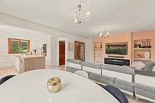 Maison à vendre 7 pièces PREVESSIN MOENS (01)