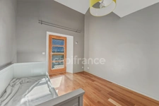 Maison à vendre 8 pièces SAINT GENIS POUILLY (01)